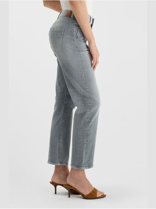 Jeans 400/17 mom droite 7/8ème 'Le Temps Des Cerises' - Kiabi