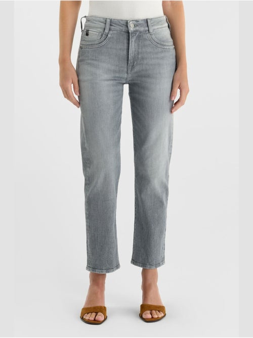 Jeans 400/17 mom droite 7/8ème 'Le Temps Des Cerises' - Kiabi