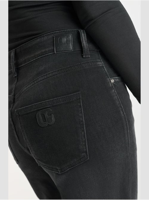 Jeans 400/17 mom droite 7/8ème 'Le Temps Des Cerises' - Kiabi