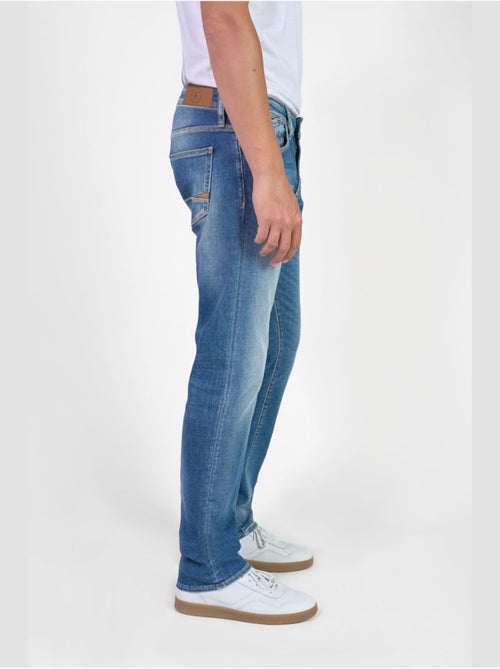 Jeans 800/12 droite 'Le Temps Des Cerises' - Kiabi Jeans 800/12 droite 'Le Temps Des Cerises' - Kiabi