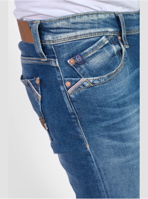 Jeans 800/12 droite 'Le Temps Des Cerises' - Kiabi Jeans 800/12 droite 'Le Temps Des Cerises' - Kiabi