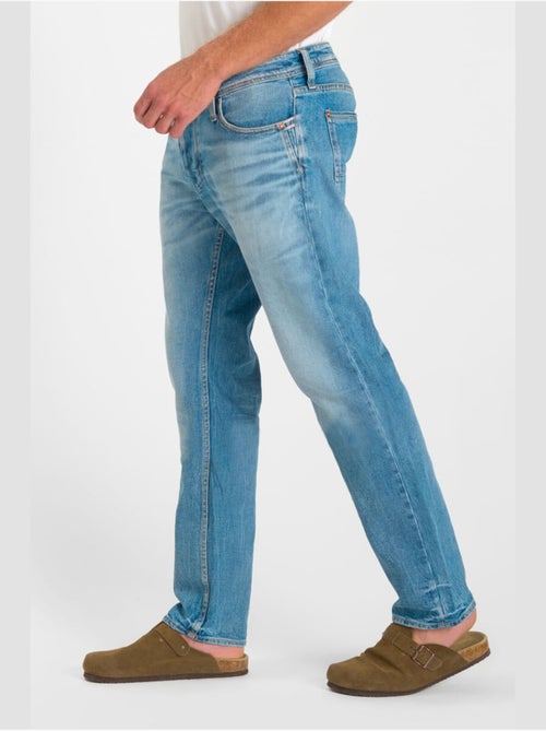 Jeans 800/12 droite 'Le Temps Des Cerises' - Kiabi Jeans 800/12 droite 'Le Temps Des Cerises' - Kiabi