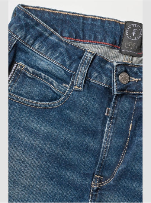 Jeans 800/16 regular droite 'Le Temps Des Cerises' - Kiabi Jeans 800/16 regular droite 'Le Temps Des Cerises' - Kiabi