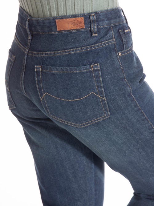 Jeans coupe mom ZAGARA 'Rica Lewis' - Kiabi