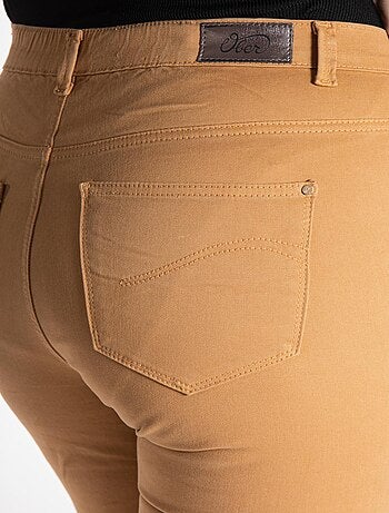 Jeans de couleur coupe droite taille haute stretch 'OBER'