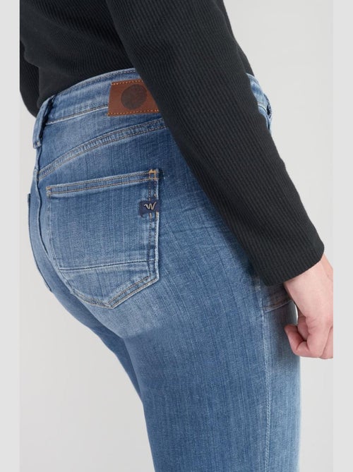 Jeans flare 'Le Temps Des Cerises' - Kiabi Jeans flare 'Le Temps Des Cerises' - Kiabi