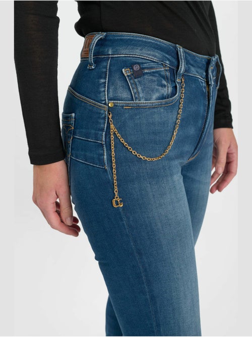 Jeans pulp taille haute push-up slim 'le temps des cerises' - Kiabi Jeans pulp taille haute push-up slim 'le temps des cerises' - Kiabi