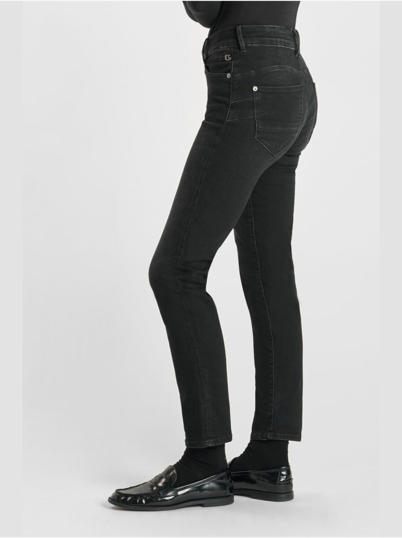 Jeans push-up droite 7/8ème 'Le Temps Des Cerises' Noir - Kiabi