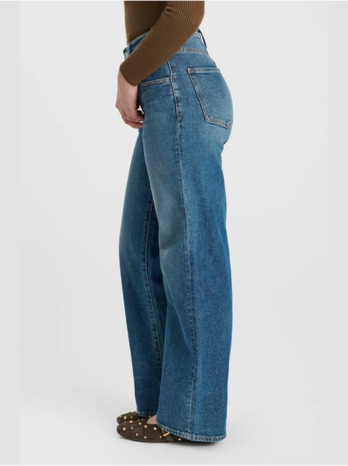 Jeans revers droite 'le temps des cerises' - Kiabi