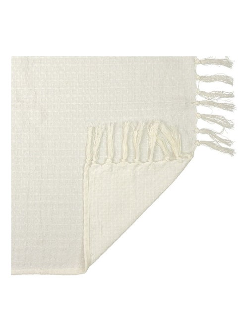Jeté de canapé gaufré 170x250 cm ivoire - Kiabi Jeté de canapé gaufré 170x250 cm ivoire - Kiabi