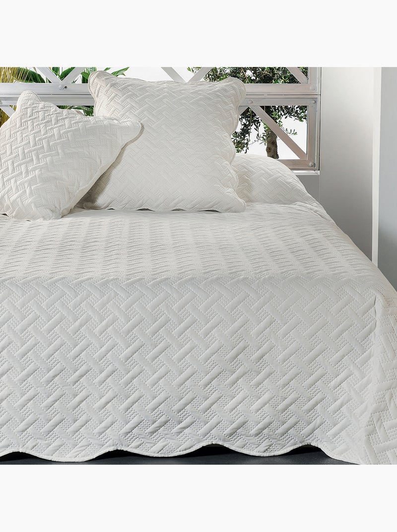Jeté de lit aux formes géométriques surpiquées Ecru - Kiabi