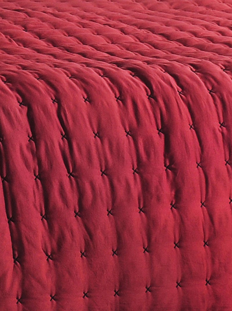 Jeté de lit matelassé et uni Rouge - Kiabi
