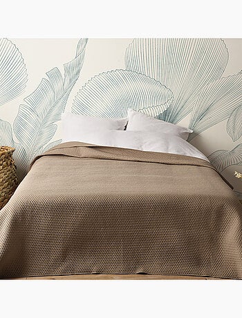 Jeté de lit matelassé léger motif capitonné