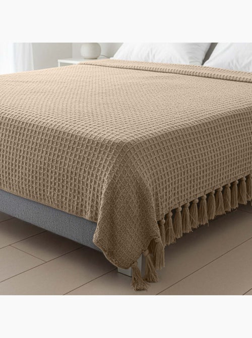 Jeté de lit ou canapé en coton nael, par soleil d'ocre - Kiabi Jeté de lit ou canapé en coton nael, par soleil d'ocre - Kiabi
