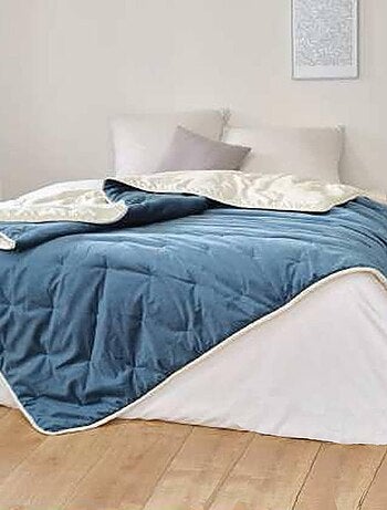Jeté de lit réversible en velours et microfibre