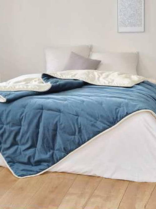 Jeté de lit réversible en velours et microfibre - Kiabi