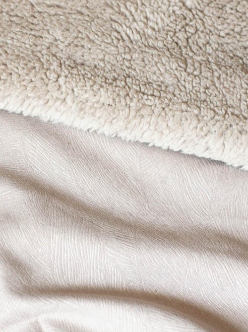 Jeté de lit Réversible Polaire/Motif Jacquard - Kiabi