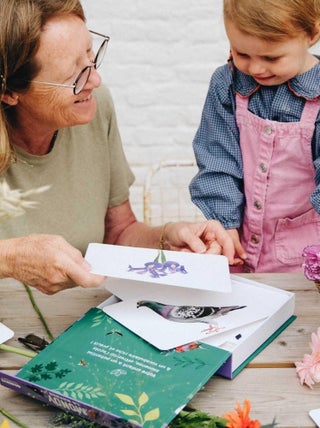 Jeu de cartes Montessori : les oiseaux, les fleurs et les insectes