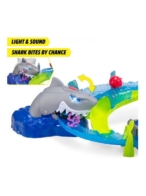 Jeu de piste requin blanc - Kiabi