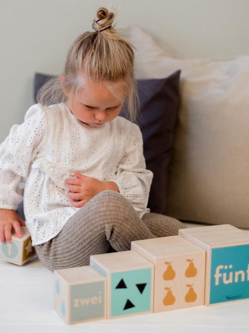 Jeu' de'eveil - Cubes gigognes avec animaux et chiffres - Kiabi