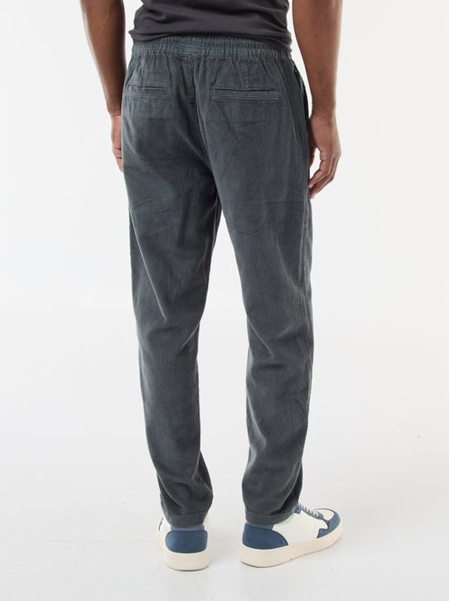 Jogging en velours côtelé uni - Kiabi