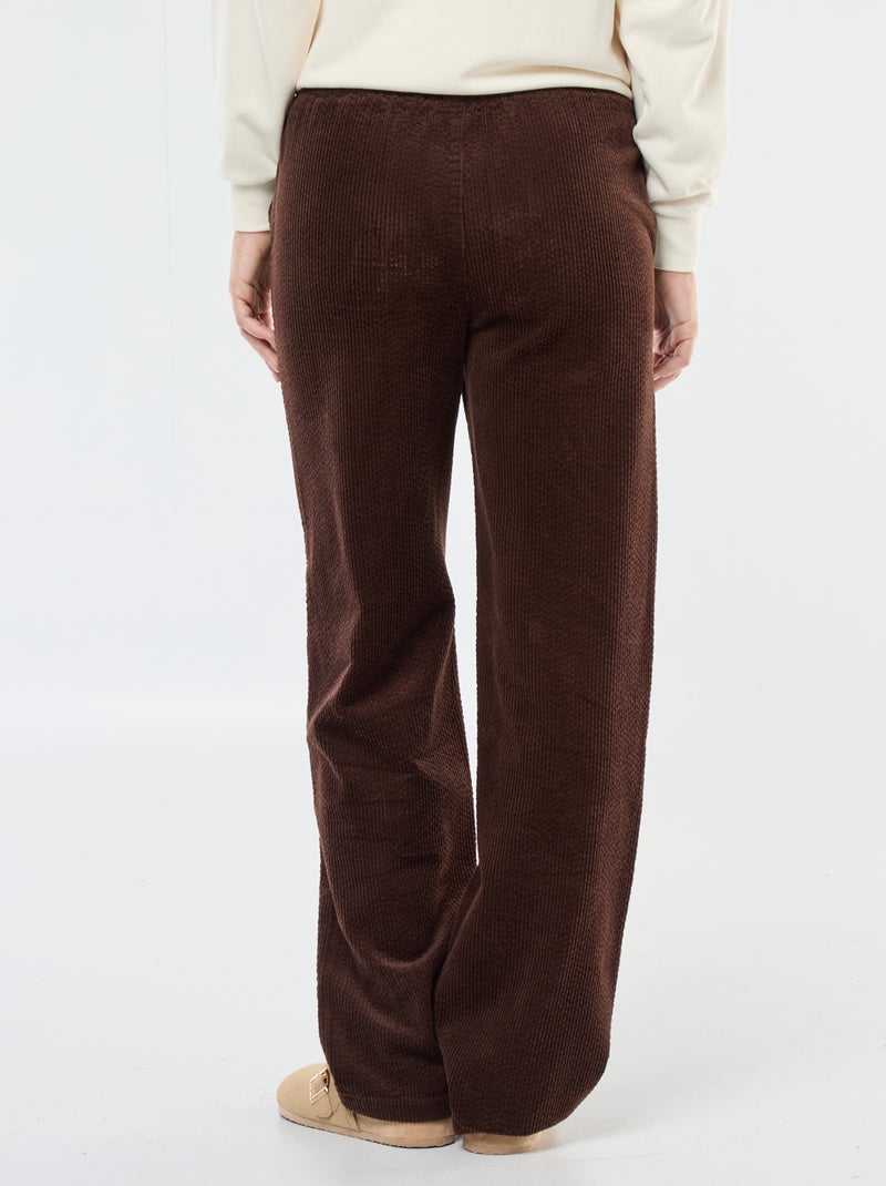 Jogging large en velours côtelé Marron - Kiabi