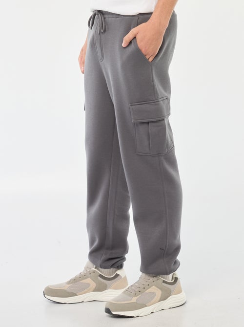 Jogging multi-poches en molleton - Kiabi