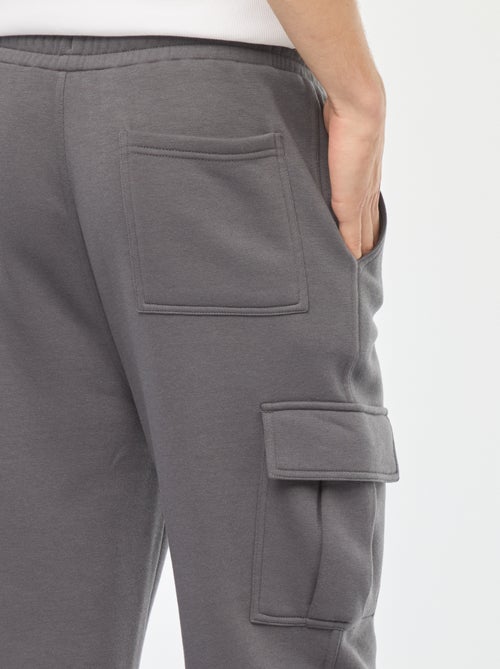 Jogging multi-poches en molleton - Kiabi