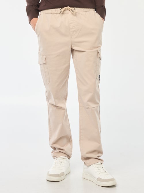 Jogpant avec poches à rabat - Kiabi