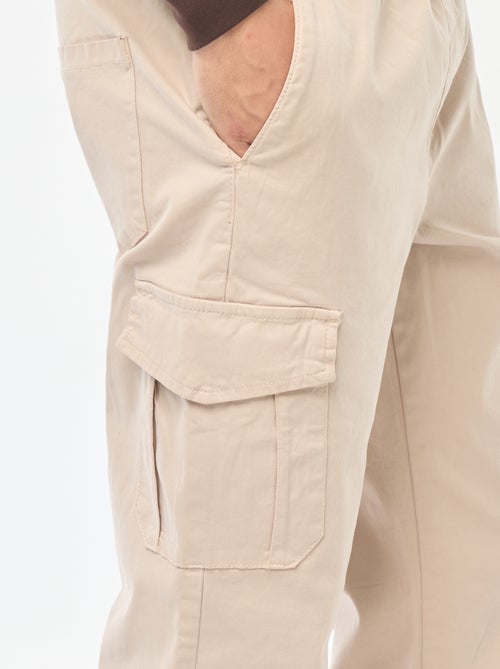 Jogpant avec poches à rabat - Kiabi