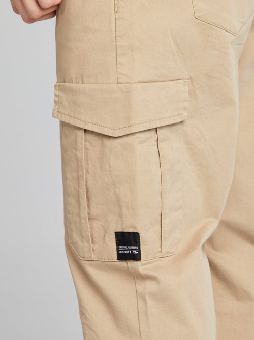 Jogpant avec poches à rabat - Kiabi