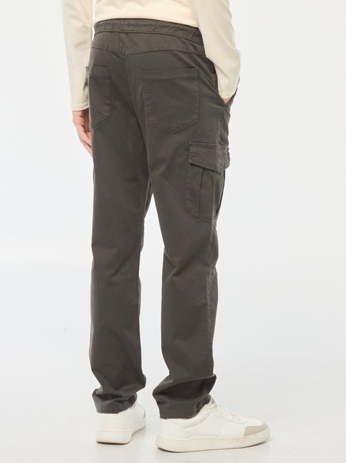 Jogpant avec poches à rabat - Kiabi