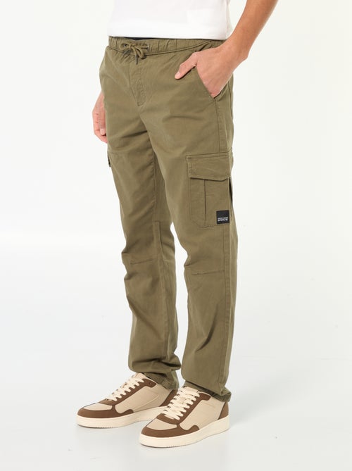 Jogpant avec poches à rabat - Kiabi