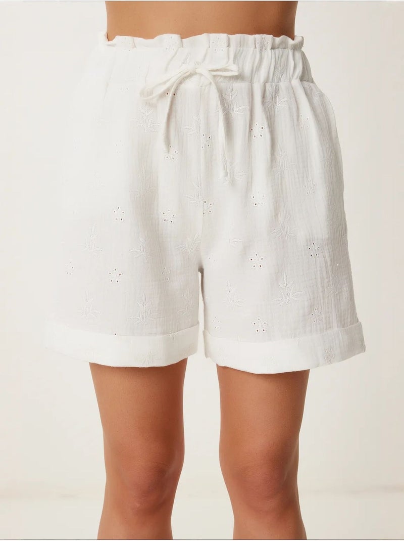 Joli mini-short taille haute à cordon de serrage avec détail de bordure istanbul Blanc - Kiabi