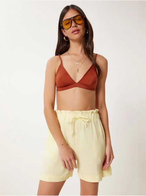 Joli mini-short taille haute à cordon de serrage avec détail de bordure istanbul - Kiabi Joli mini-short taille haute à cordon de serrage avec détail de bordure istanbul - Kiabi