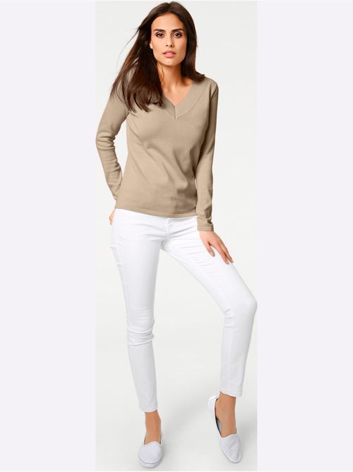 Joli Pull Basique à Encolure En V - Taille Standard - helline - Kiabi
