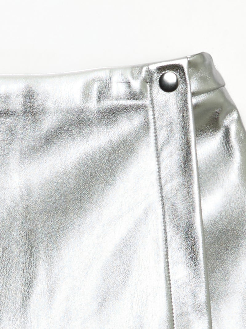 Jupe courte en faux cuir Gris - Kiabi