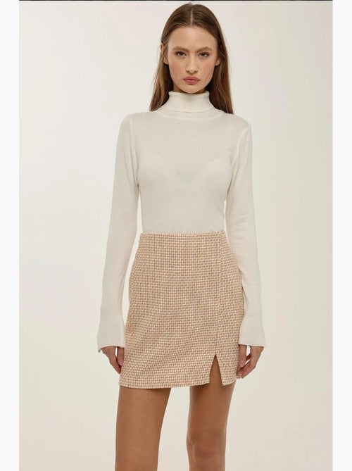 Jupe courte en tweed à taille haute avec fente hiccup - Kiabi Jupe courte en tweed à taille haute avec fente hiccup - Kiabi