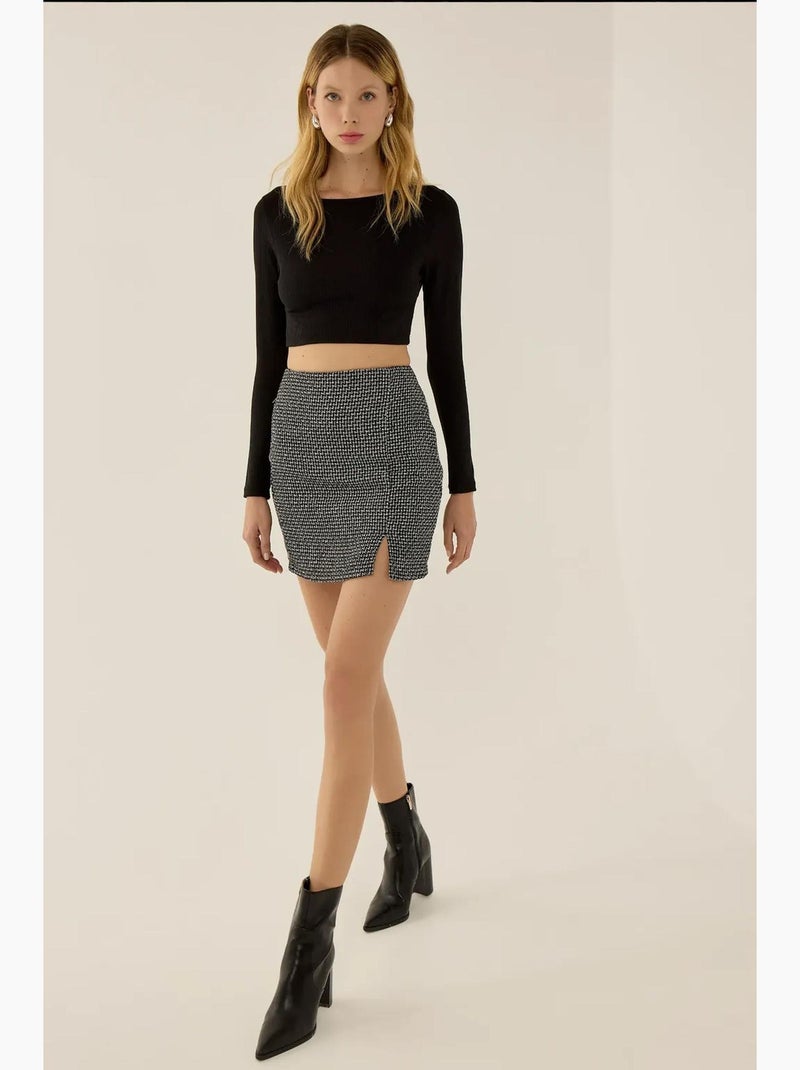 Jupe courte en tweed à taille haute avec fente hiccup Noir - Kiabi