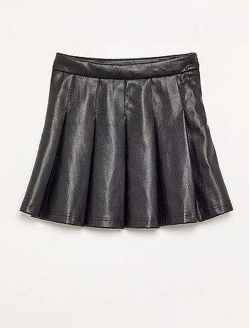 Jupe courte plissée en simili