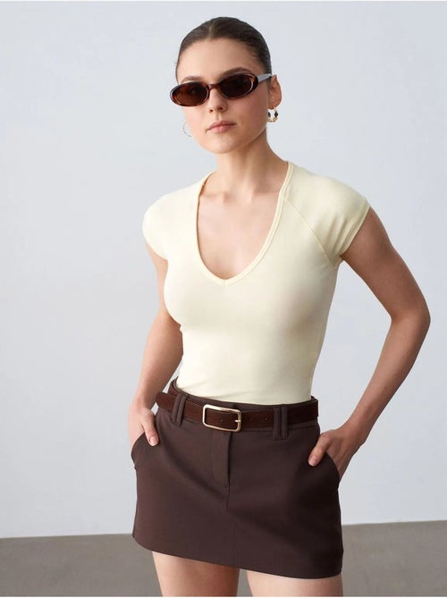 Jupe Courte Trapèze À Taille Haute Et Ceinture - Kiabi