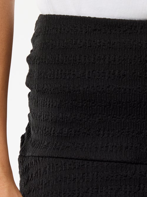 Jupe courte volantée en maille crinckle - Kiabi