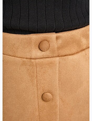 Jupe droite courte tissu suédé effet boutonné