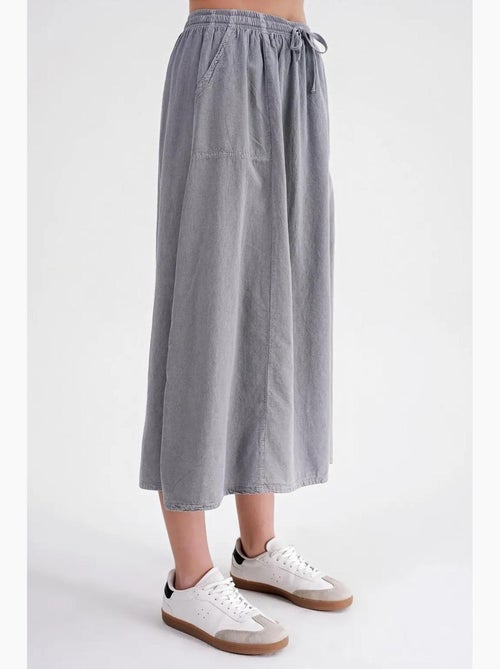 Jupe en popeline taille haute avec fermeture à cordon mixray - Kiabi Jupe en popeline taille haute avec fermeture à cordon mixray - Kiabi