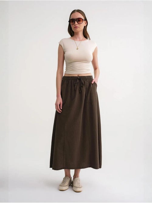 Jupe en popeline taille haute avec fermeture à cordon mixray - Kiabi Jupe en popeline taille haute avec fermeture à cordon mixray - Kiabi