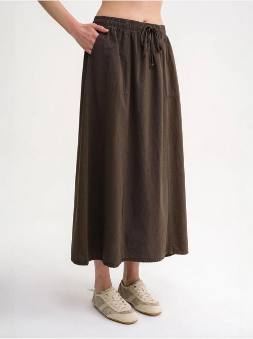 Jupe en popeline taille haute avec fermeture à cordon mixray - Kiabi Jupe en popeline taille haute avec fermeture à cordon mixray - Kiabi