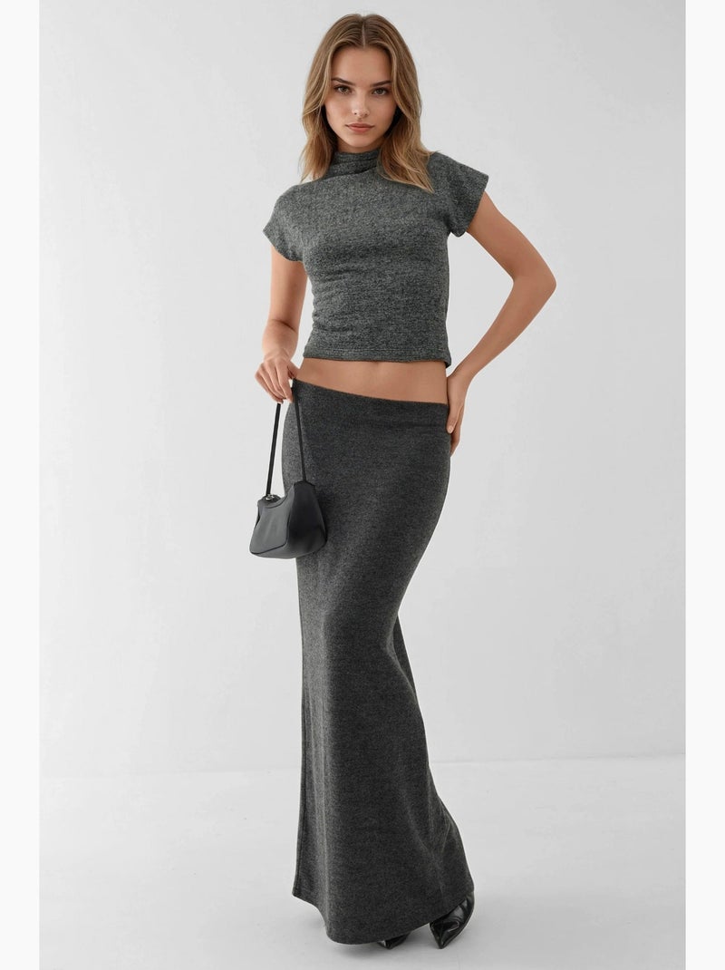 Jupe en tricot doux et texturé avec taille élastique et fente hiccup Gris foncé - Kiabi