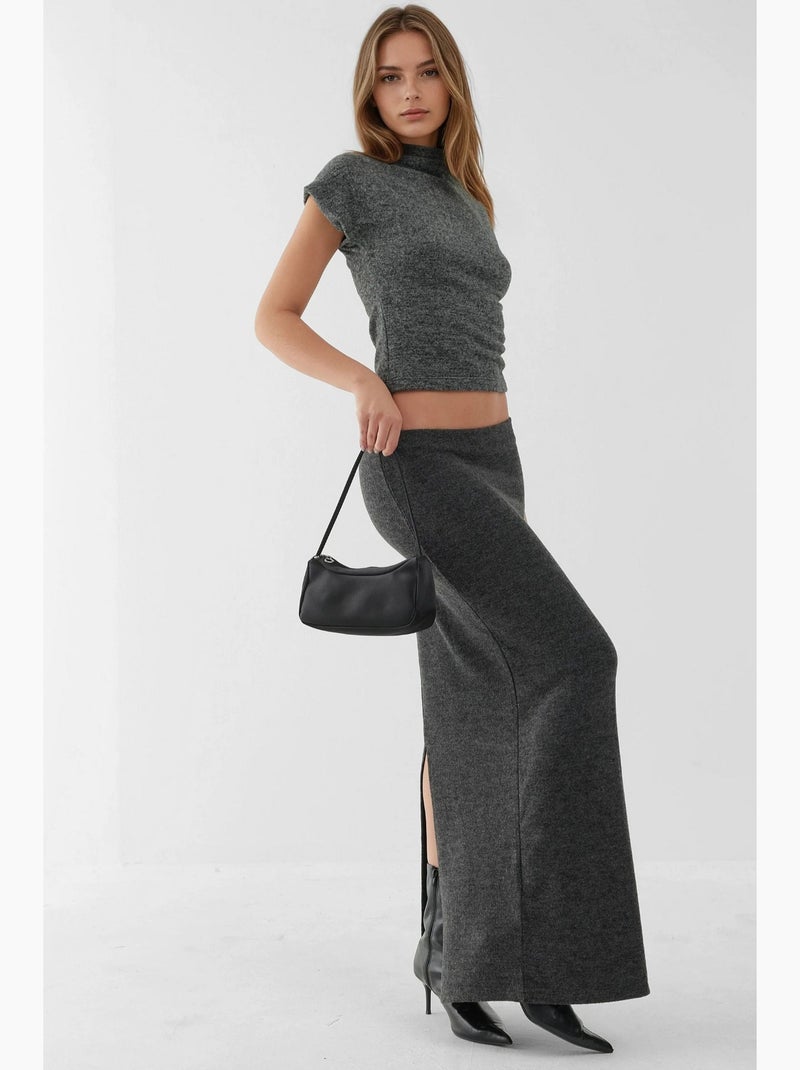 Jupe en tricot doux et texturé avec taille élastique et fente hiccup Gris foncé - Kiabi