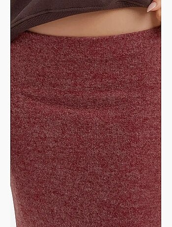 Jupe en tricot doux et texturé avec taille élastique et fente hiccup