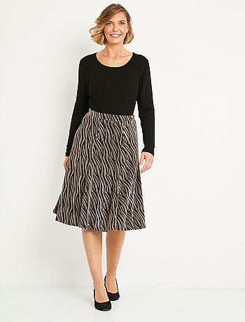 Jupe évasée mi longue maille brilante jacquard